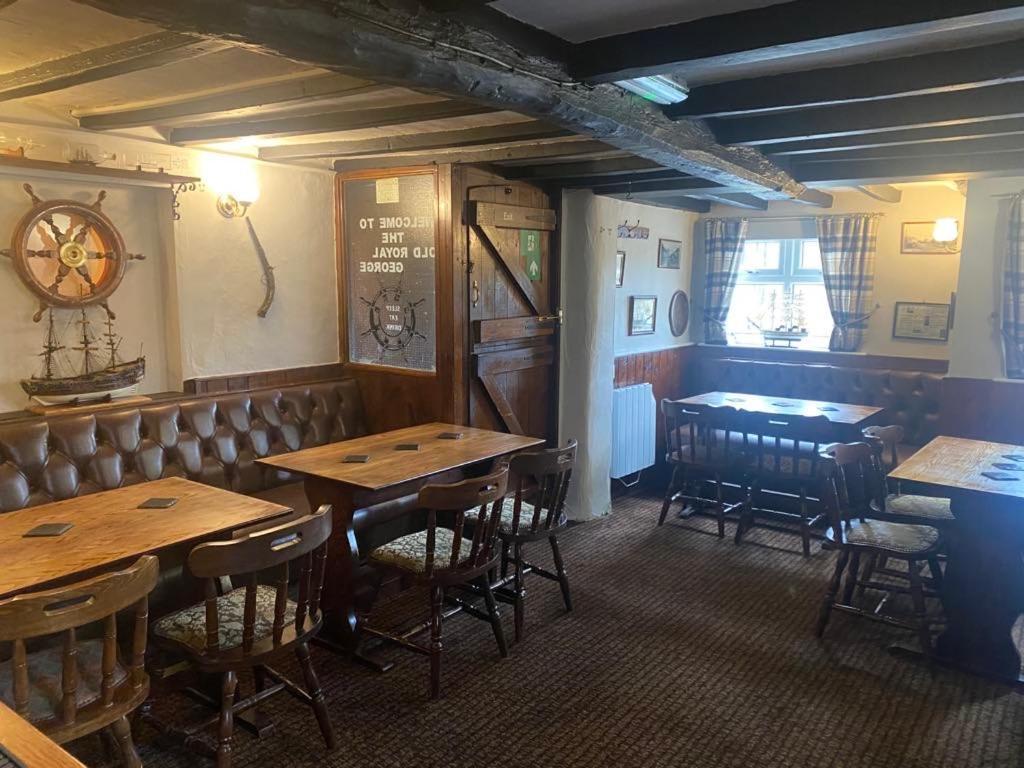 Hotel The Old Royal George Ainderby Steeple Esterno foto